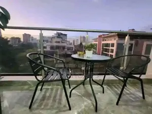 Grans Airbnb 2 Bedroom