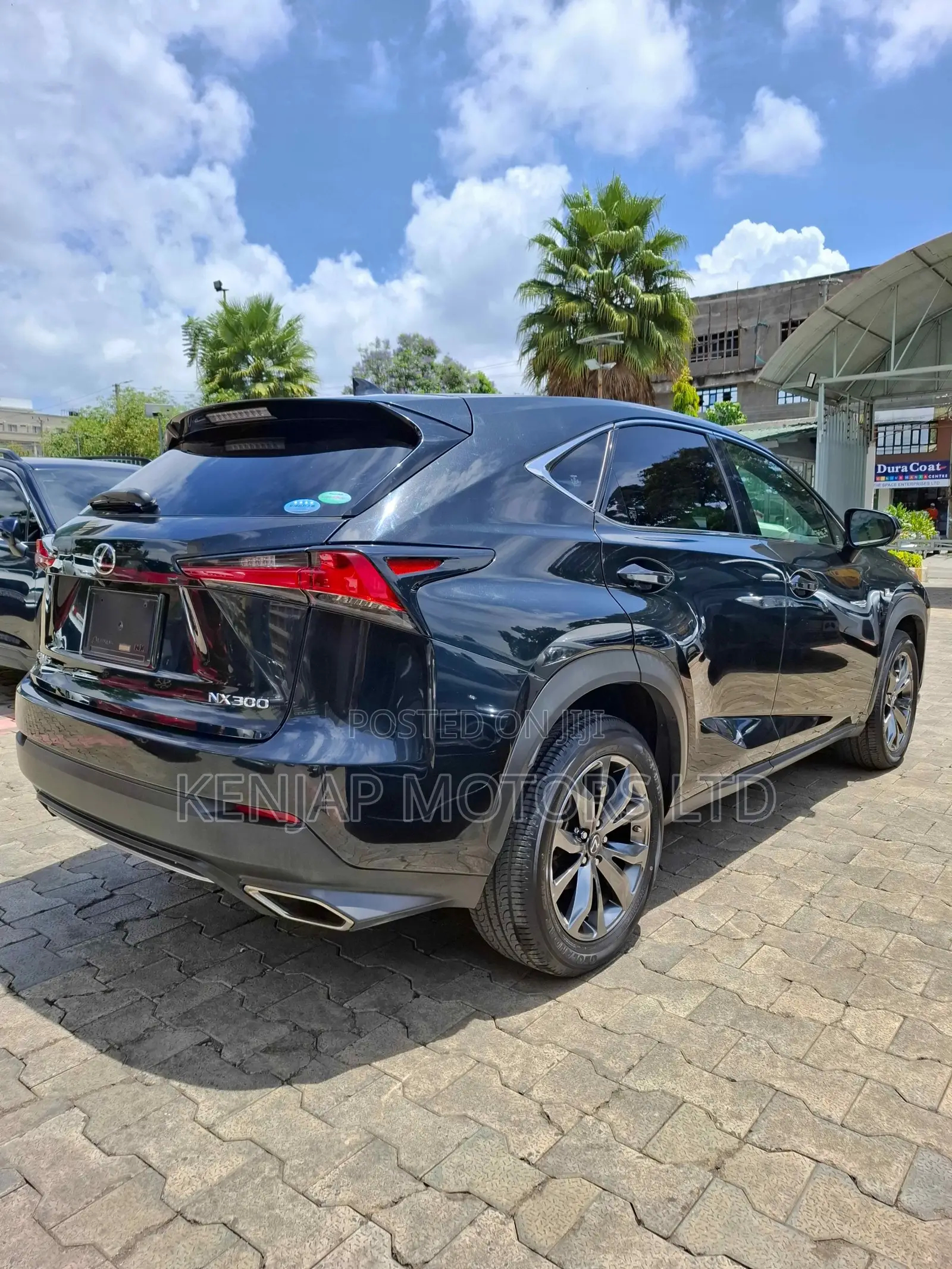 Lexus NX 300 FWD 2018 Black