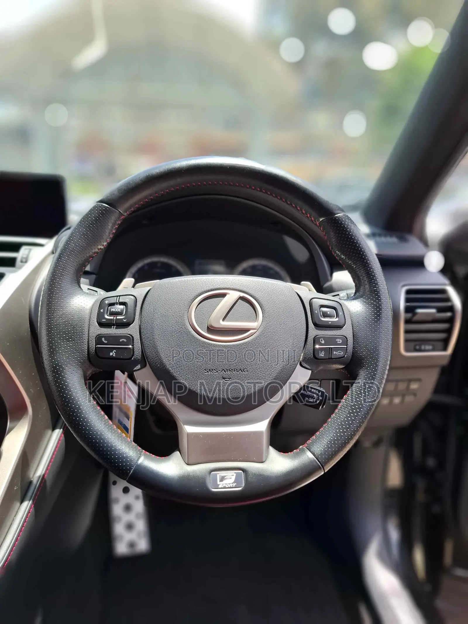 Lexus NX 300 FWD 2018 Black