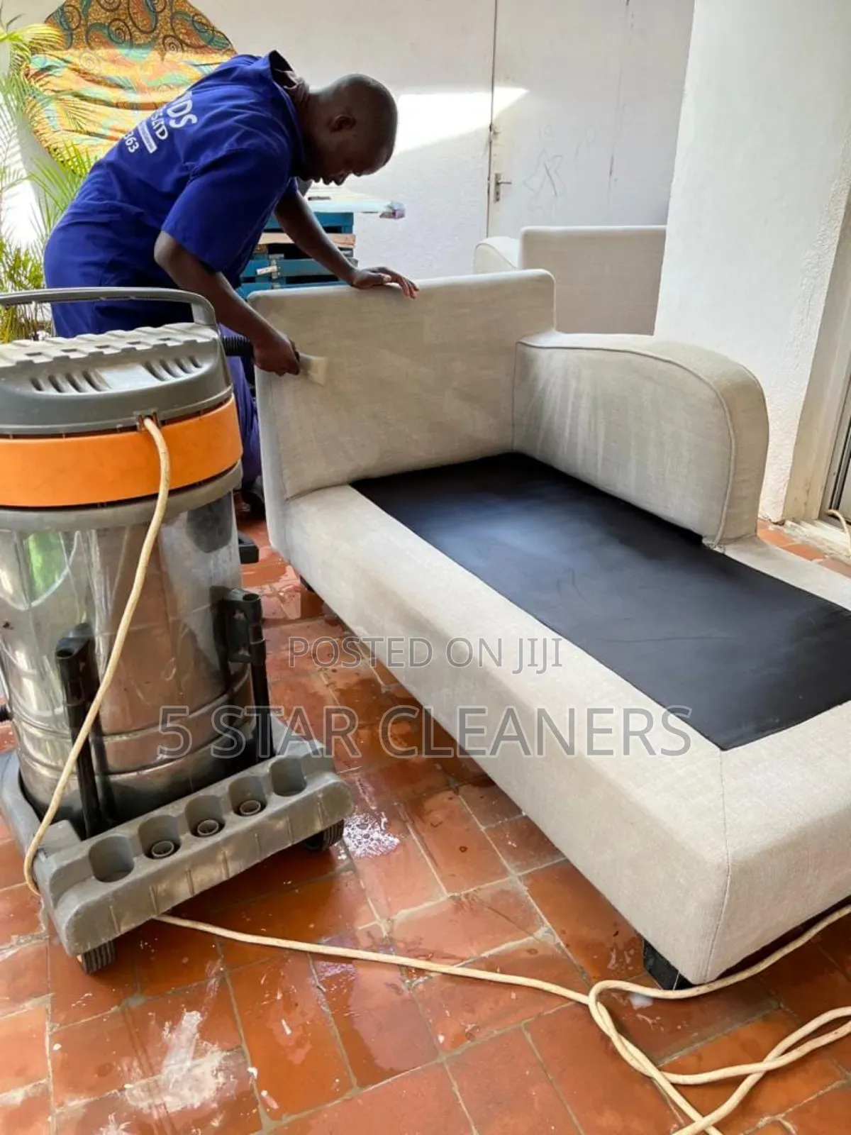 Sofa Cleaning Using Wet and Dry Vacuum Cleaner