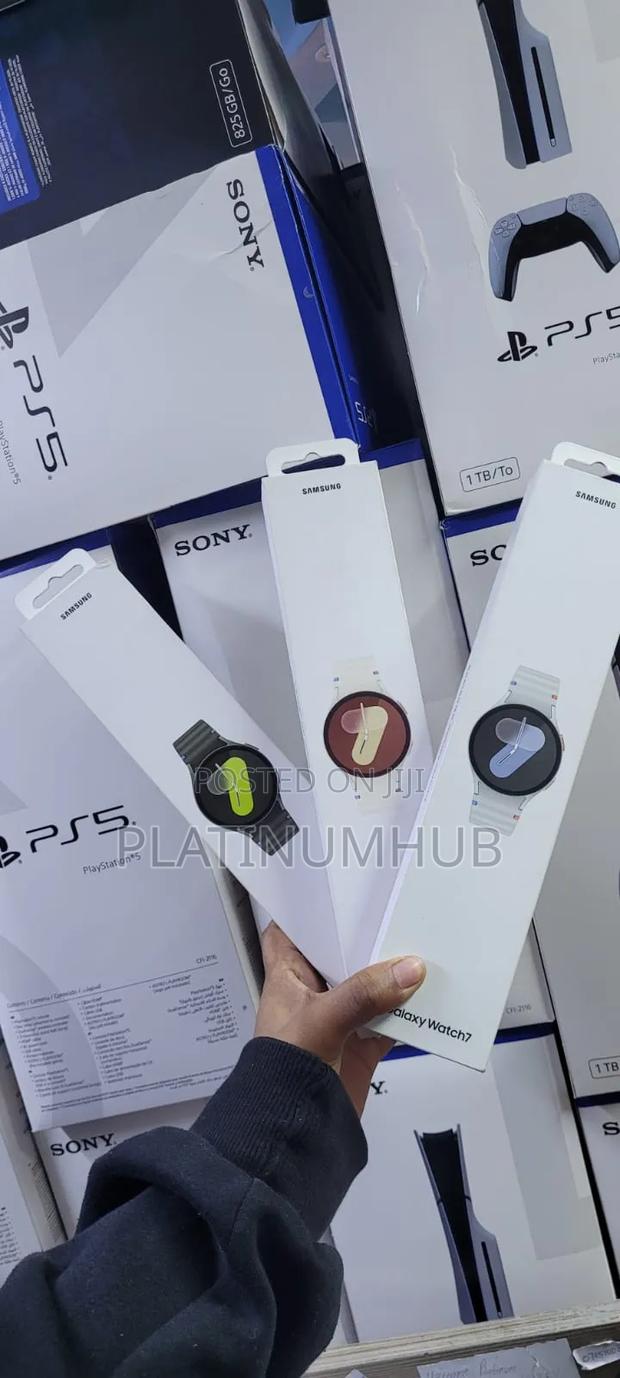 Samsung Galaxy Watch 7 - main view