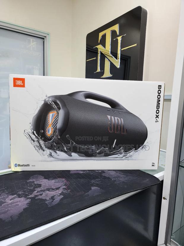 JBL Boombox 4 - main view