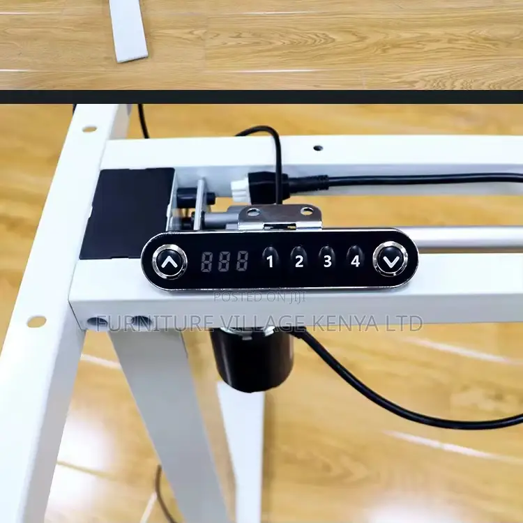 Office Desk ; 1.4 Meter Height Electric Sit And Stand Office Desk