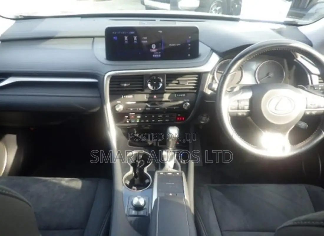 Lexus RX 300 2WD 2020 Green