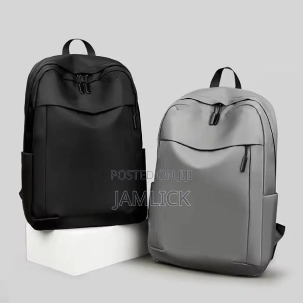 High-Quality Backpack - Av