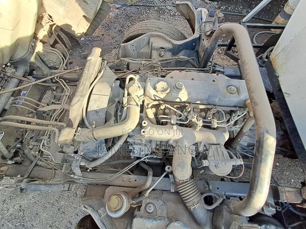 Mitsubishi Canter Bowser 7000ltrs - thumbnail 12