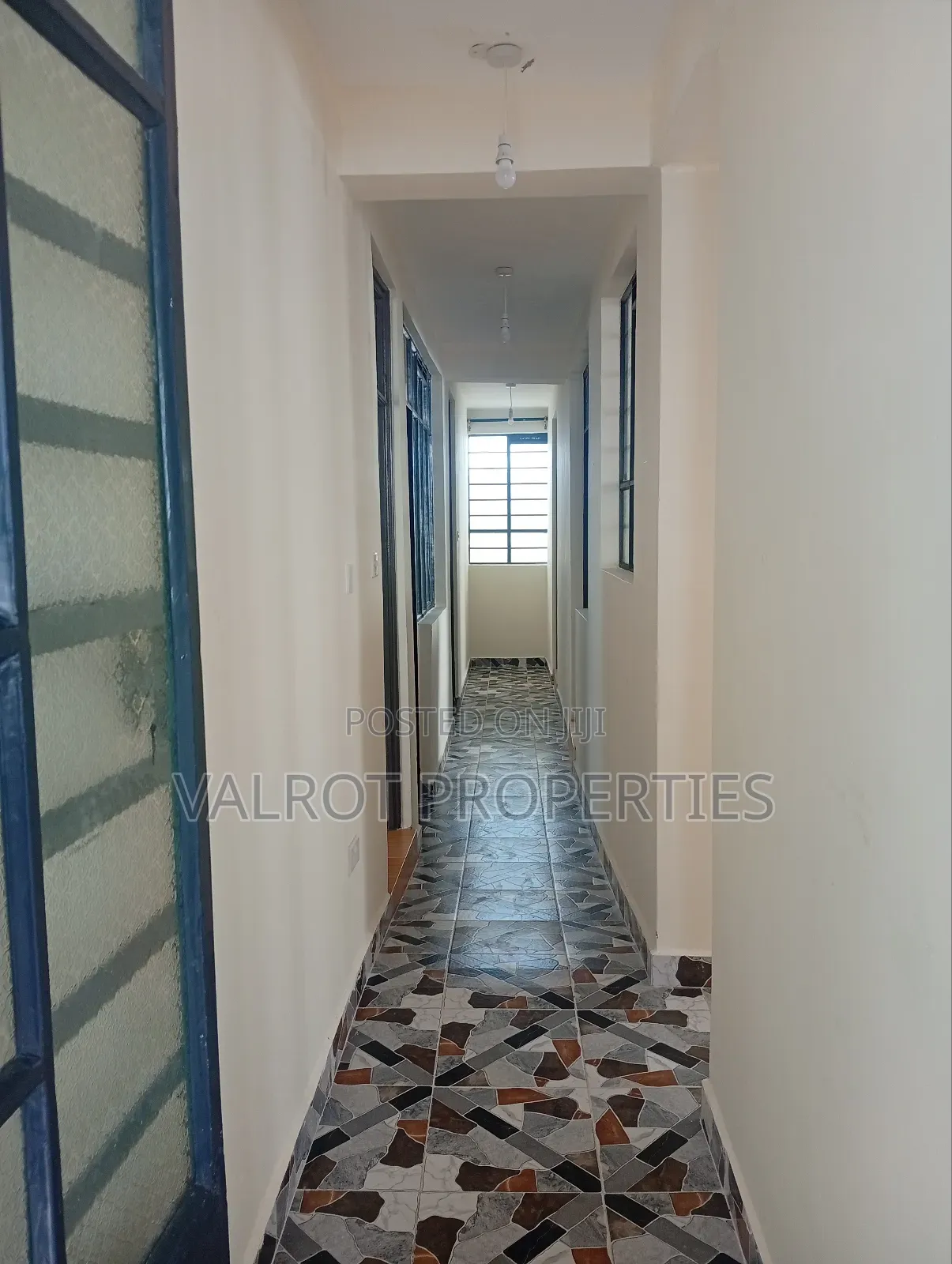 4bdrm Bungalow in Kiserian for sale