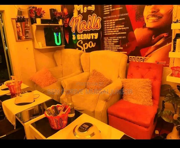 Beauty Salon - main view