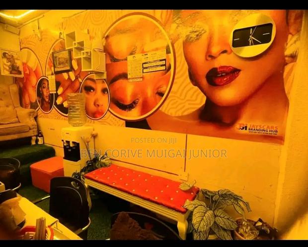 Beauty Salon - thumbnail 3