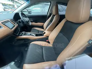 Honda Vezel 2019 Blue