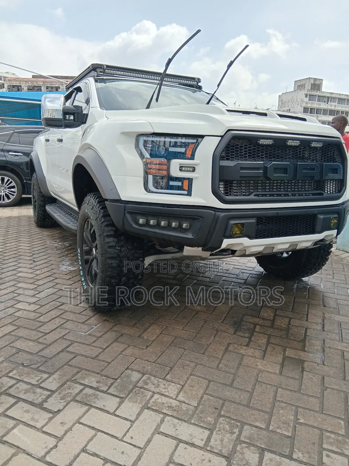 Ford F-150 Lightning 2022 White