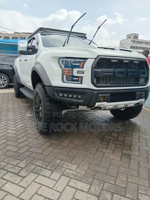 Ford F-150 Lightning 2022 White