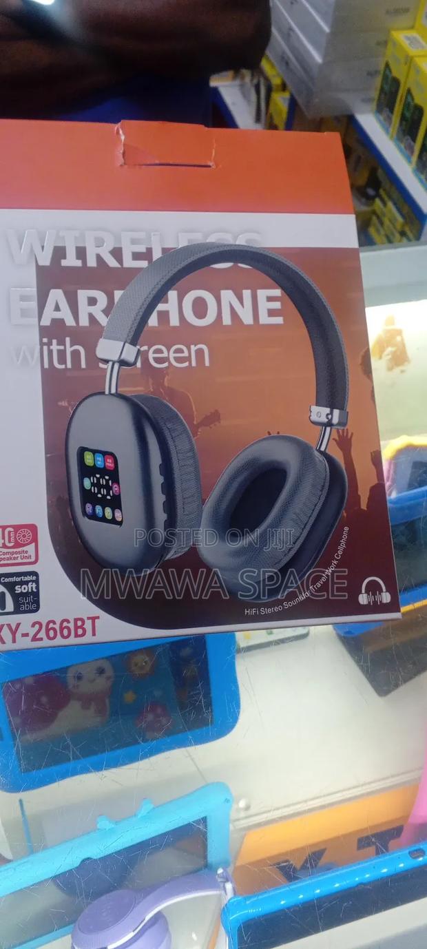 Hifi Stereo Wireless Headphones With Smart Screen - thumbnail 3