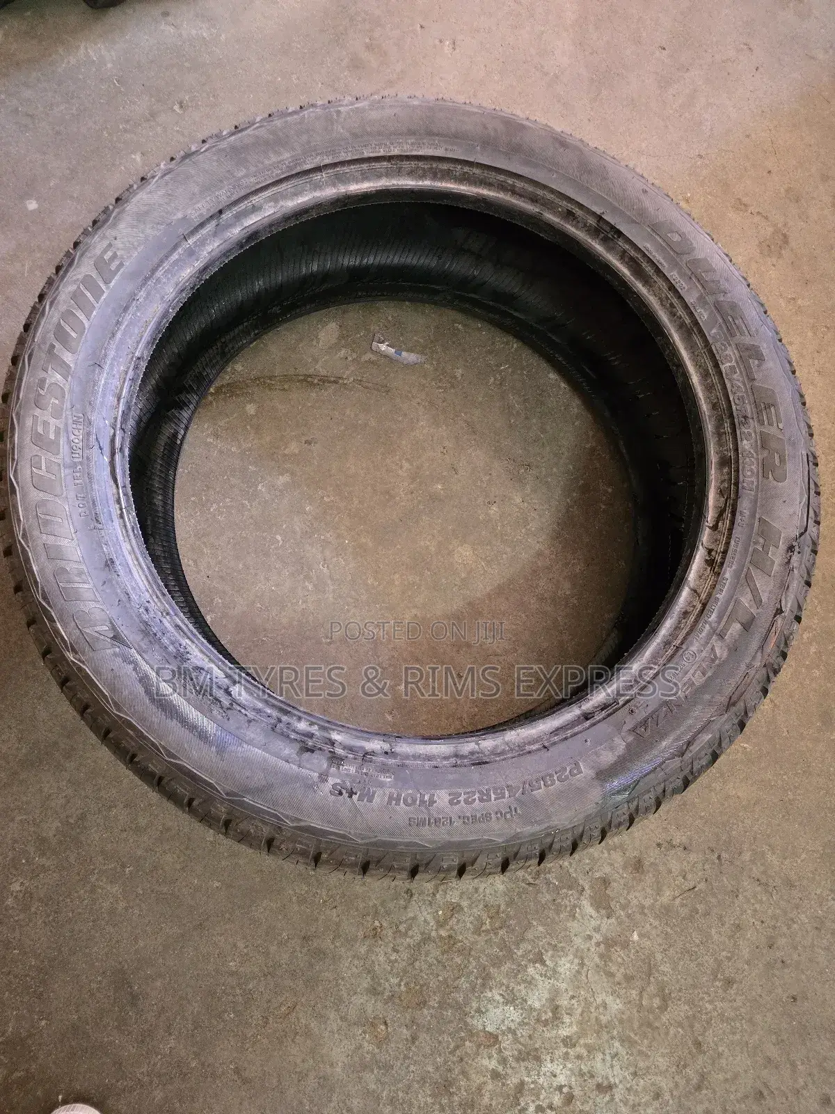 285 /45 R22 Bridgestone Tyres (Japan)