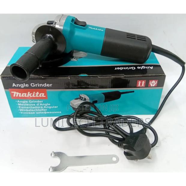Makita Angle Grinder 4 Inch 840 Watts - main view