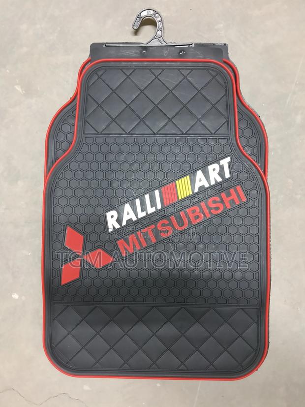 Floor Mats Mitsubishi