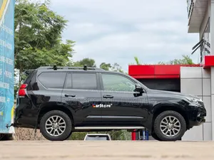 Toyota Land Cruiser Prado 2.8 2020 Black