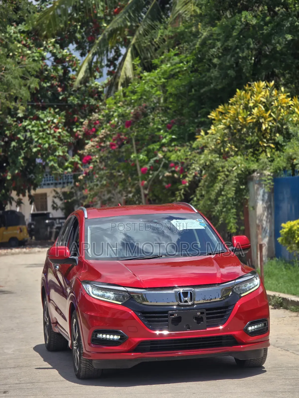 Honda Vezel 2018 Red