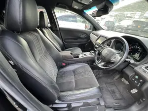 Honda Vezel 2019 Matt Black