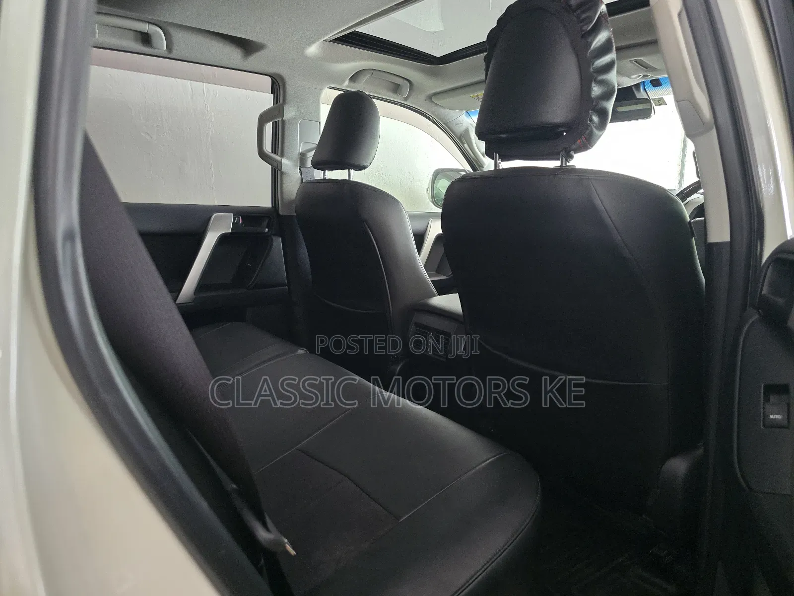 Toyota Land Cruiser Prado 2.8 2019 White
