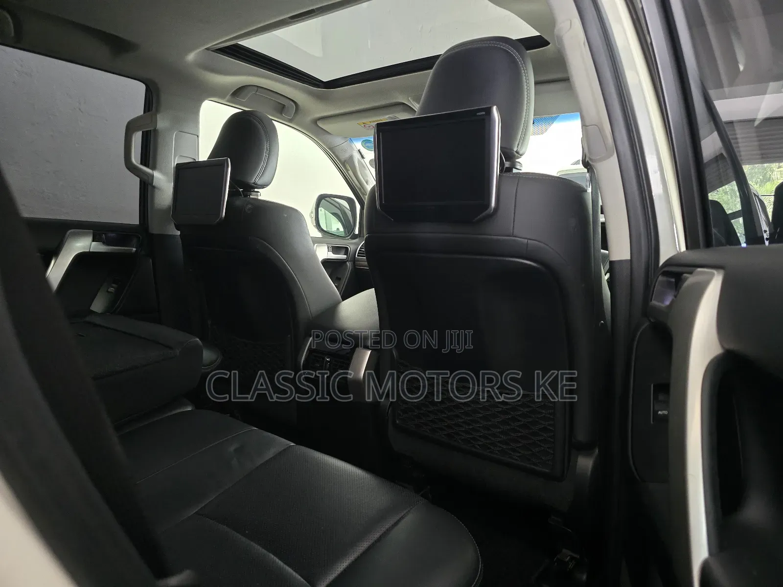 Toyota Land Cruiser Prado 2.7 2019 White