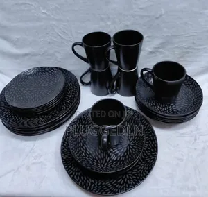 24pcs Black Leaf Dinner Set 