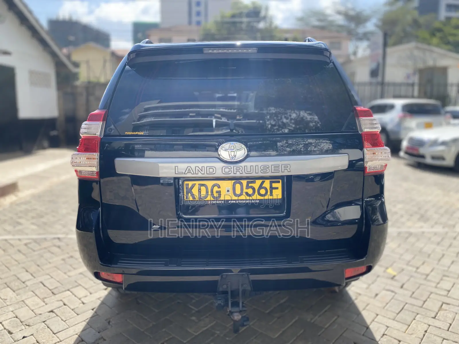 Toyota Land Cruiser Prado 2016 Black