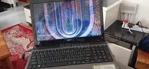Laptop Acer Aspire 5750 4GB Intel Core i3 HDD 500GB