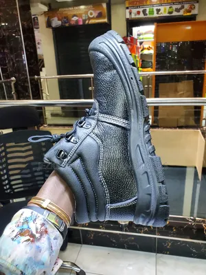 Safety Boots Hiview