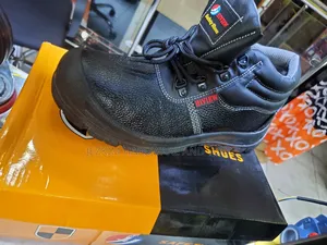 Safety Boots Hiview