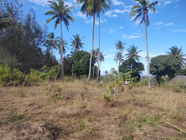 Uninterrupted Panoramic Ocean View Plot - thumbnail 3