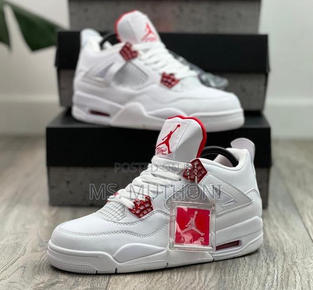 Brabd New Nike Air Jordan 4 Retro 'Red Metallic'. - thumbnail 2