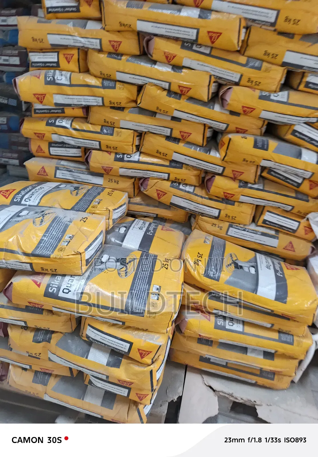 Sika Quartztop3, Dry-Shake Concrete Floor Hardener.