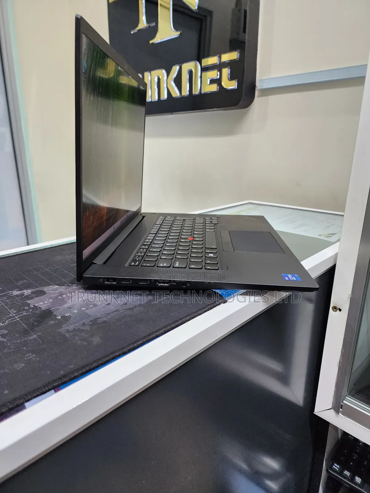 Laptop Lenovo ThinkPad P1 Gen4 16GB Intel Core i7 SSD 512GB