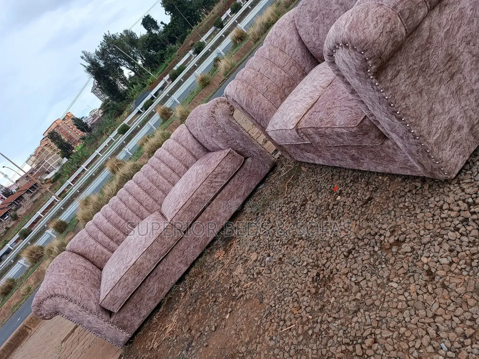 3- Seater Sofa/ Quality 3 Seaters