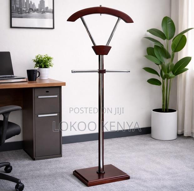 Coat Hanger; Modern Executive Boss Office Coat Hanger - thumbnail 8