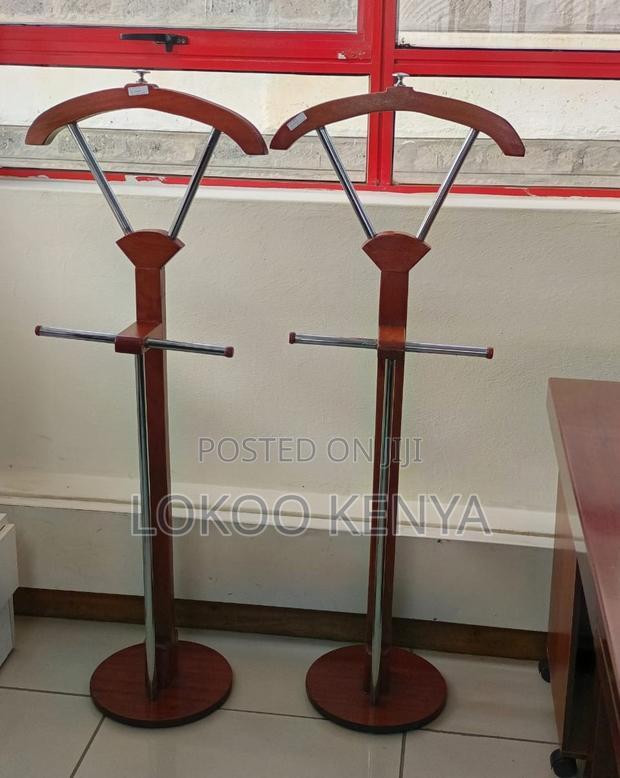 Coat Hanger; Modern Executive Boss Office Coat Hanger - thumbnail 11