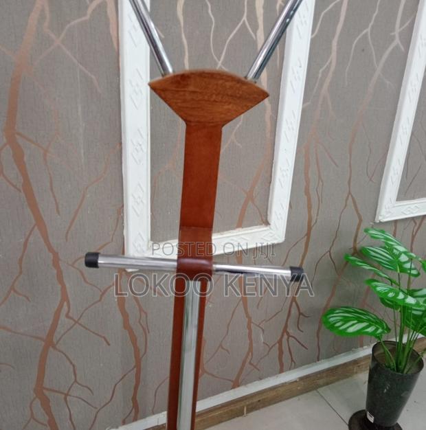 Coat Hanger; Modern Executive Boss Office Coat Hanger - thumbnail 12