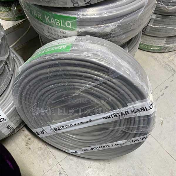 * 2.5mm +Twin With Earth 90m Roll PVC Insulated 300v/500v