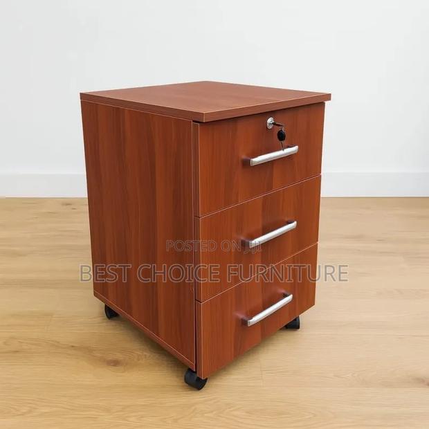 Office Cabinets; Executive Brown 3-Drawer Office Storage Cabinet - thumbnail 6