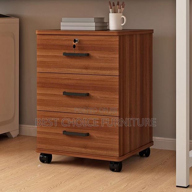 Office Cabinets; Executive Brown 3-Drawer Office Storage Cabinet - thumbnail 9