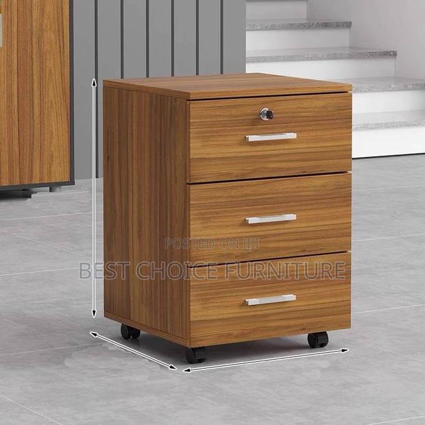 Office Cabinets; Executive Brown 3-Drawer Office Storage Cabinet - thumbnail 10