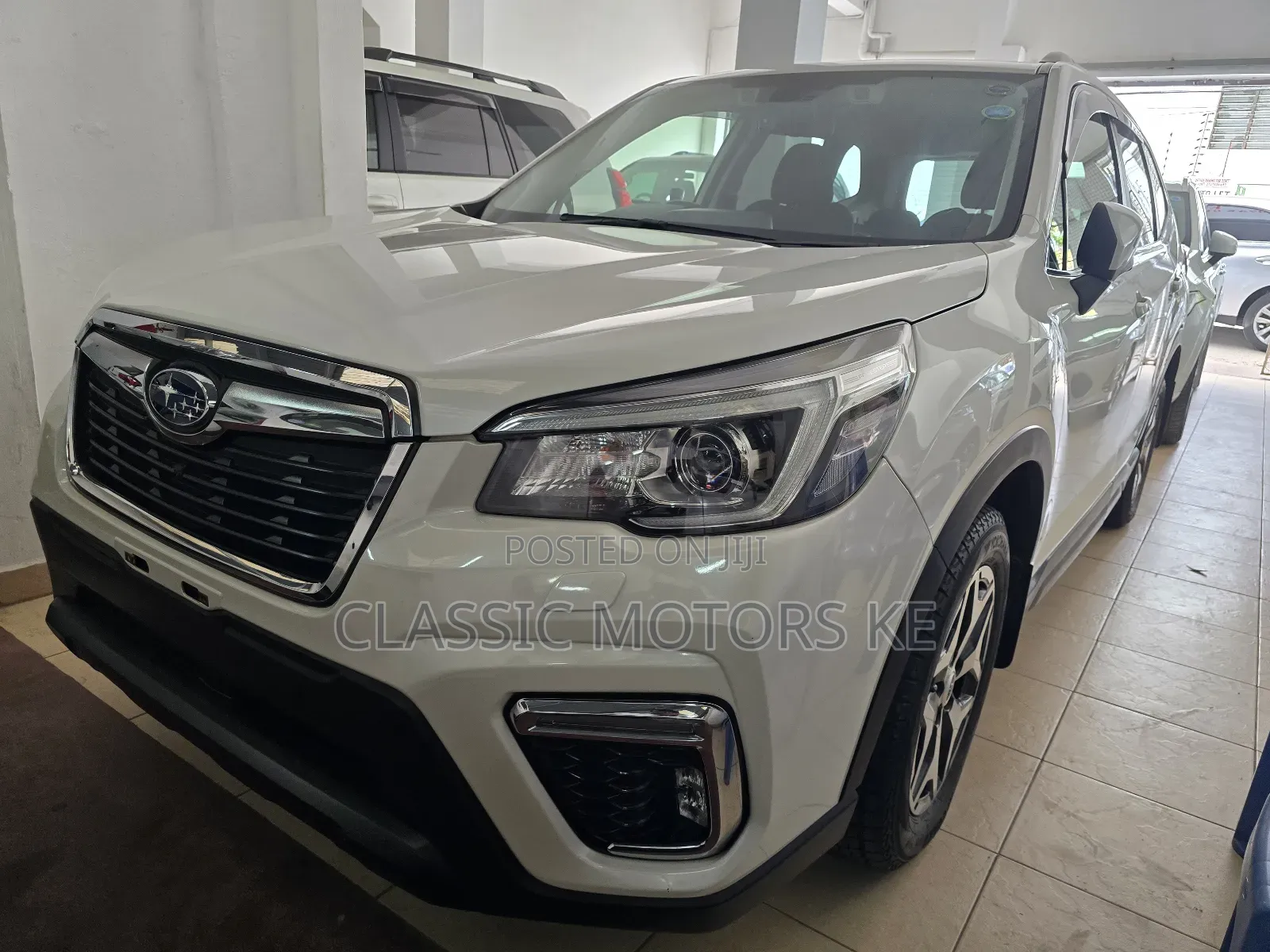 Subaru Forester Premium AWD 2019 White