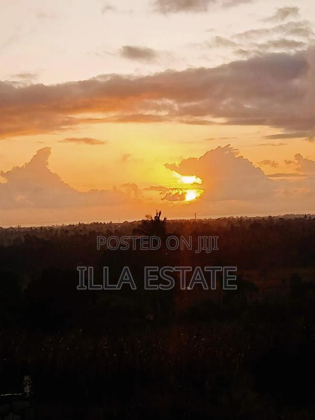 Uninterrupted Panoramic Ocean View Plot - thumbnail 9