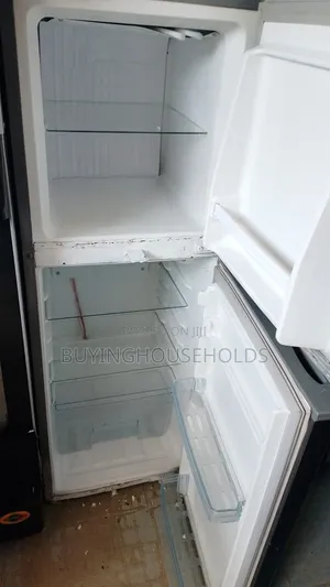 Mika 138l Fridge
