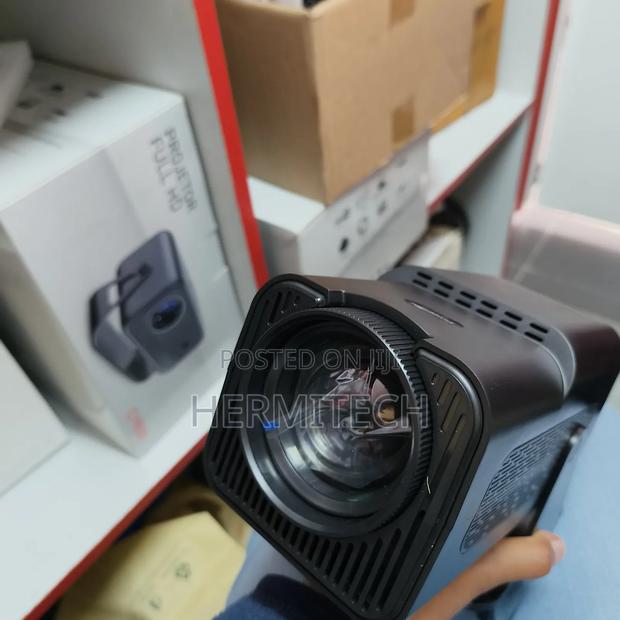LCD Projector Smart Android Wifi Smart Home Theatre Hy 320 Model
