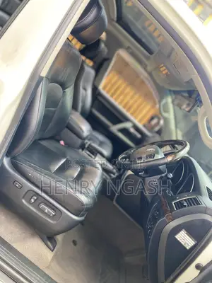 Toyota Land Cruiser 2015 White