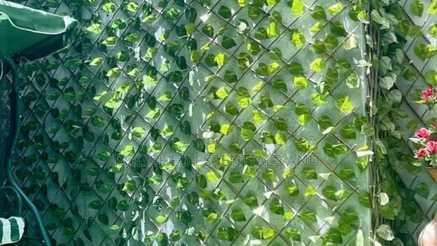 Artificial Green Fence Stretchable - main view