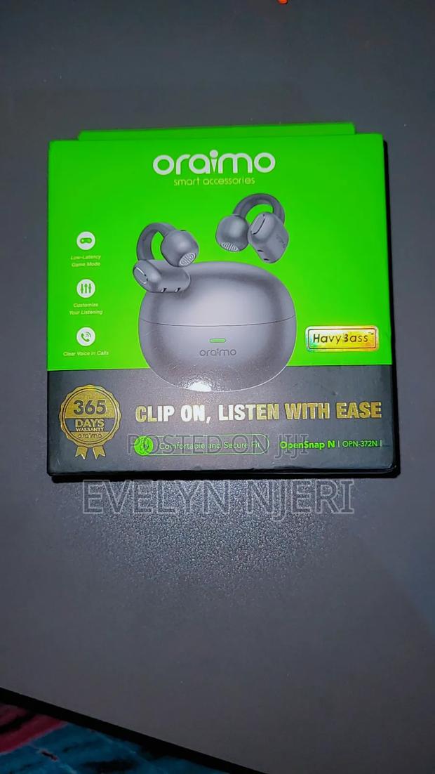 Oraimo Snap N Clip Earbuds - thumbnail 3