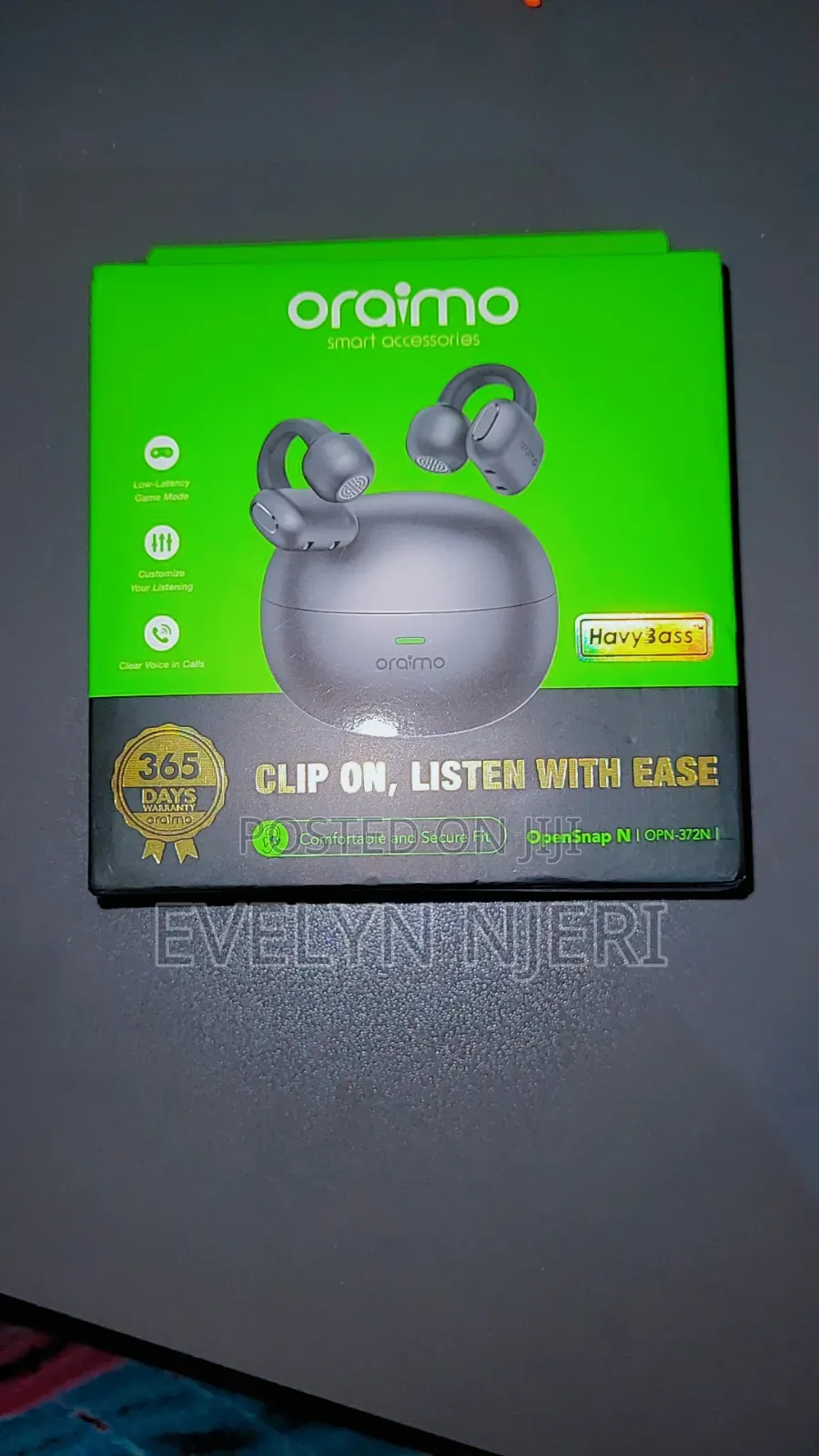 Oraimo Snap N Clip Earbuds